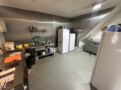 3-4 Crescent Terrace, Bridgnorth, Investment / Mixed Use / Residential / Takeaway For Sale - I4.jpeg
