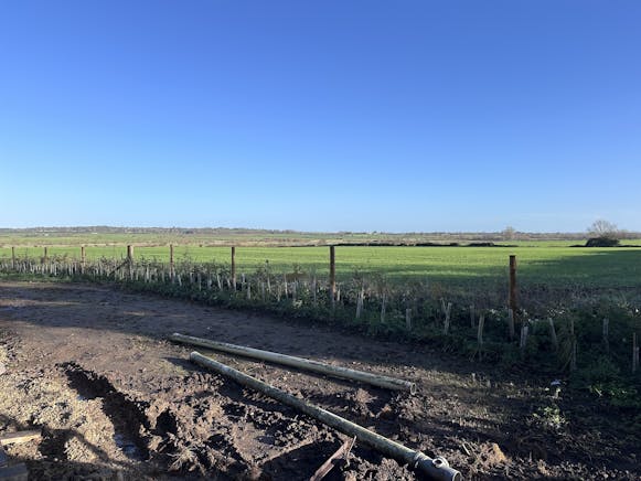 Unit 12, Thame, Industrial To Let - IMG_9793 2.jpeg