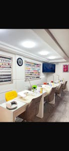 43 Brighton Square, Brighton, Cafe (A1) / E (Commercial / Business / Service) / E Class Retail / Leisure (no extract - Open A1) / Education / F1 (Learning and Non-Residential Institutions) / Retail / Retail - In Town / Studio / Gallery / Studio / Workshop / Sui Generis To Let - IMG_7376.PNG