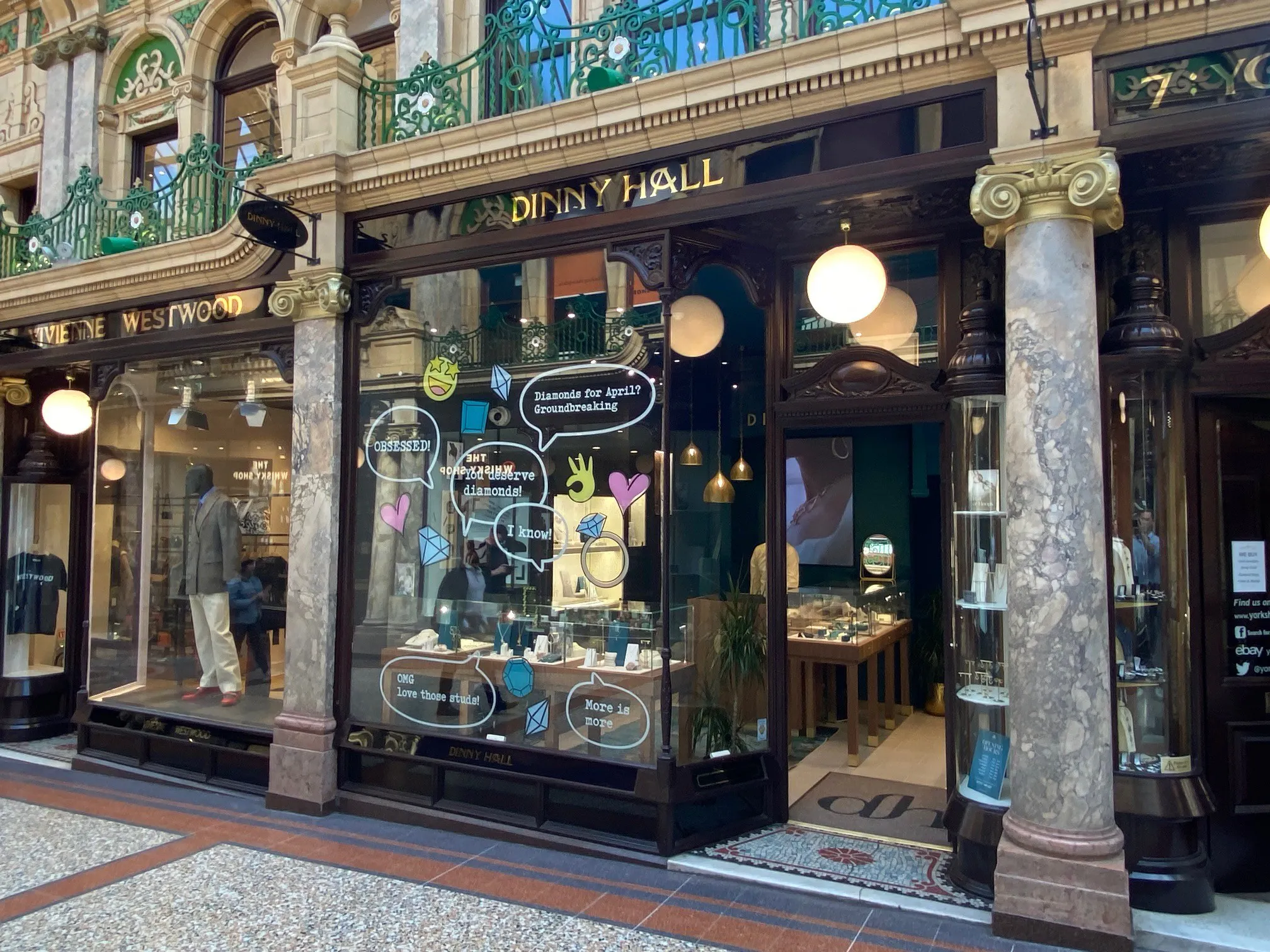 9 County Arcade, Leeds, West Yorkshire, LS1 6BW