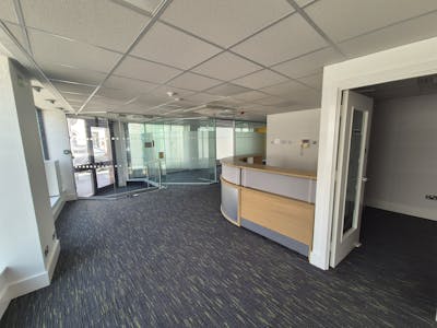 216-218 London Road & 1-3 Grundey Street, Stockport, Office / Retail To Let / For Sale - 20250618_140631.jpg