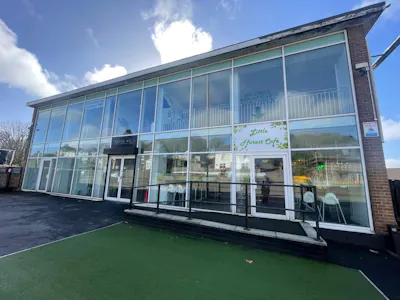 995A Carmarthen Road, Swansea, Restaurant / Cafe To Let - a96365f5-583a-4427-b29f-2350e08f597e.JPG