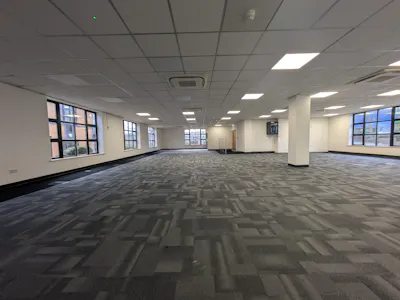 Unit 2, The Progression Centre, Hemel Hempstead, Office To Let - PXL_20260120_104040234.jpg