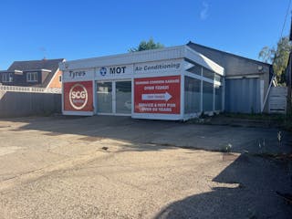 Garage / Workshop Unit, Henley-on-Thames, Industrial / Warehouse To Let - External photo
