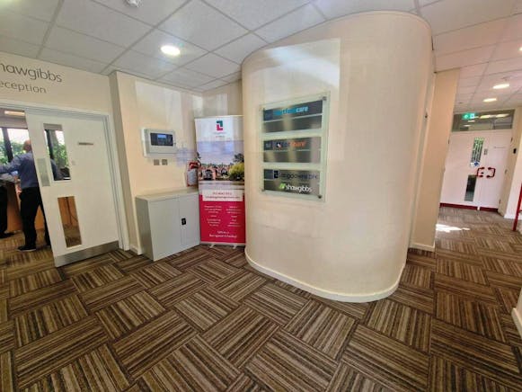Clifton House (Ground Floor), Bunnian Place, Basingstoke, Office To Let - 20260420_144839.jpg