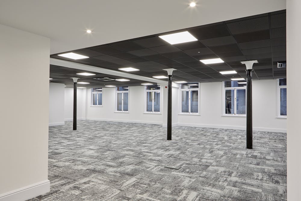 1 York Place, Leeds, Office To Let - Internal 1.jpg