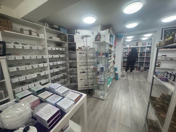 224 Holloway Road, London, Investment / Retail For Sale - 11.jpg