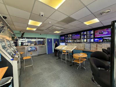 141 Courtlands Drive, Watford, Retail For Sale - IMG_4622.jpeg