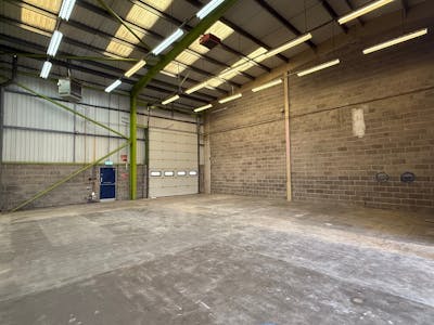 Unit 15 Woodside, South Marston Park, Swindon, Industrial / Warehouse To Let - 3.jpg