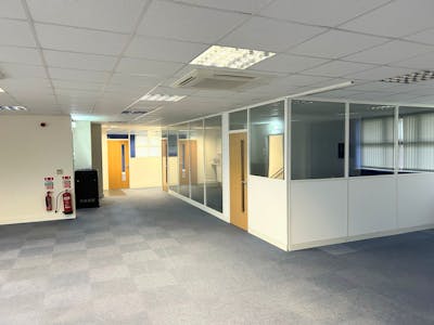 5 Knights Court, Shrewsbury, Office To Let - 10