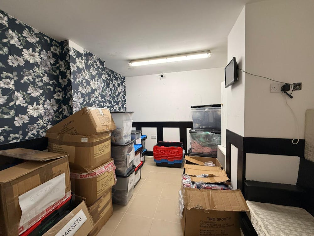 15 Umberson Street, London, Industrial / Office To Let - 3.jpeg