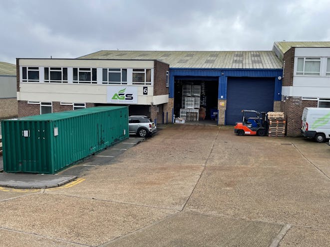 Unit 6 Multipark Norcot, Reading, Industrial / Warehouse To Let - 7.jpg