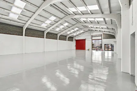 4 Jefferson Way, Thame, Industrial / Leisure / Other / Retail To Let - 4 JEFFERSON WAY INTERIOR 5.jpg