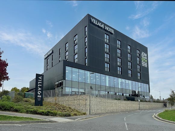 4th Floor South, Matrix House, Basingstoke, Office To Let - IMG_4297sky.jpg