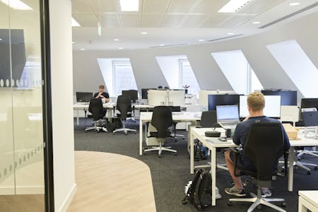 20 St Thomas Street (Office 2.13), London, Office / Serviced Office To Let - jpg_0001_BM Dedicated desks.jpg