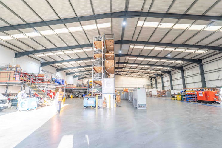 Unit 2 Thames Valley Connect, Bracknell, Industrial / Warehouse To Let - Internal4.jpg
