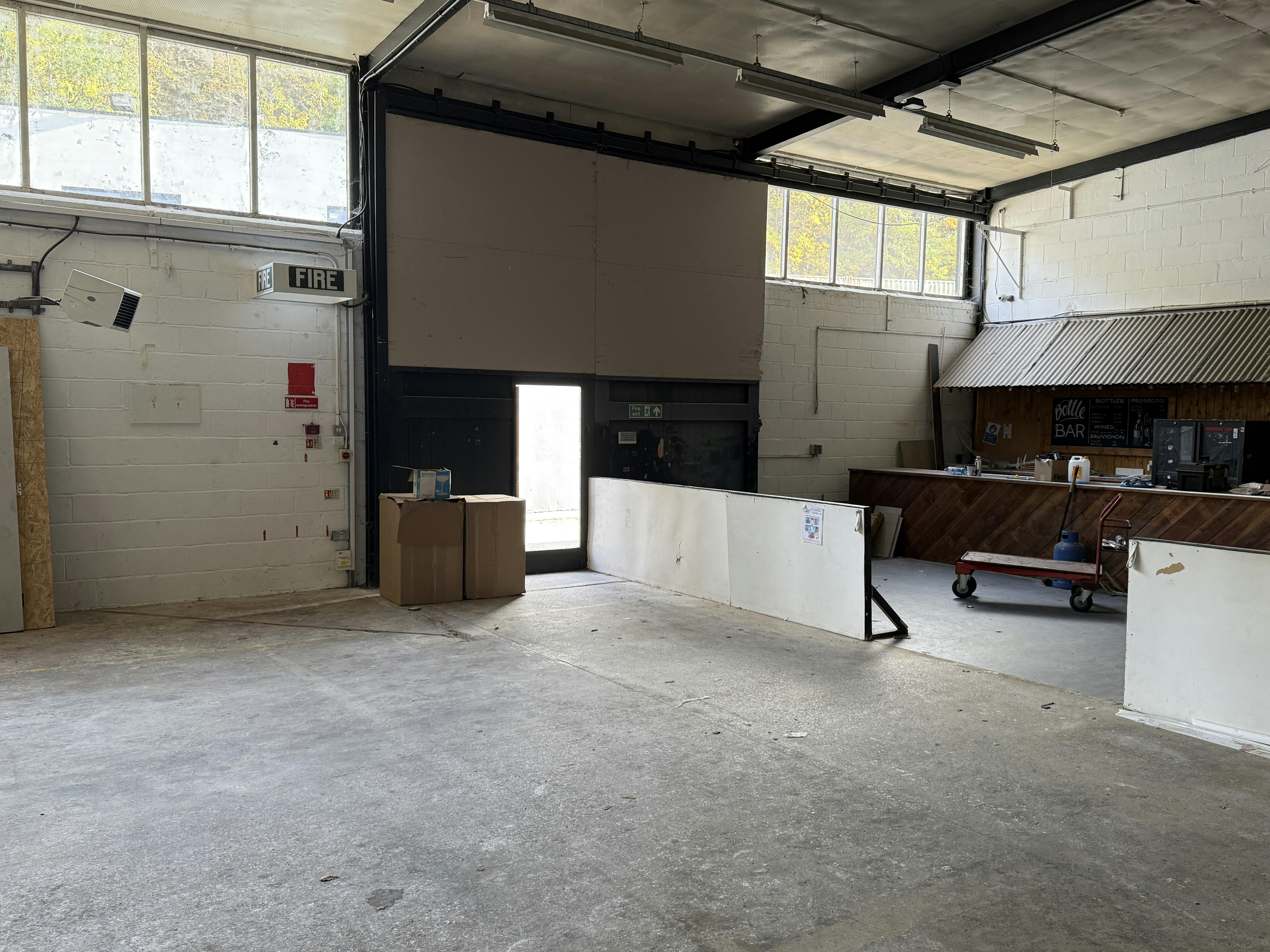 861 Ecclesall Road, Sheffield, Industrial / Offices / Retail To Let - IMG_6840.JPG