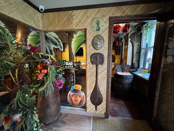 Tiki Bar & Darts Den, 214 Bath Street, Glasgow For Sale - IMG_1634.jpg