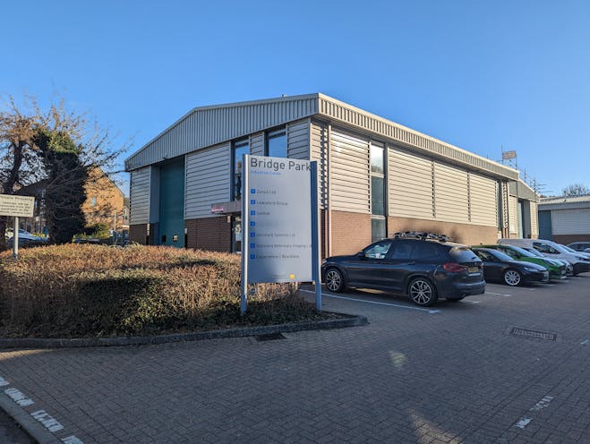 Unit 7 Bridge Park, Merrow Lane, Guildford, Warehouse & Industrial To Let - PXL_20221206_130943617.jpg