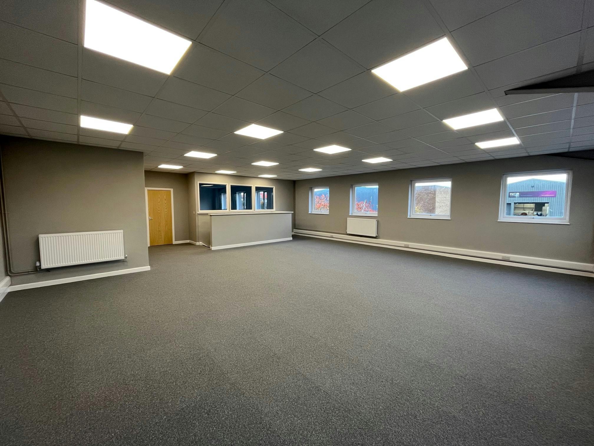 Unit 20 Athena Avenue, Elgin Industrial Estate, Swindon, Industrial To Let - 5.jpg