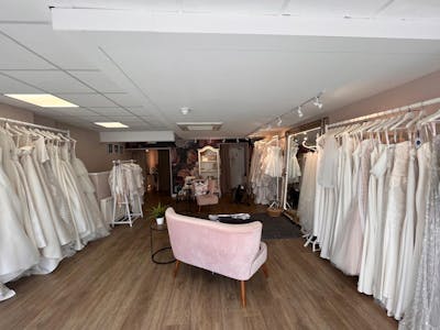 90 High Street, Tring, E (Commercial / Business / Service) / Retail To Let - WhatsApp Image 20250717 at 145428_95c58756.jpg