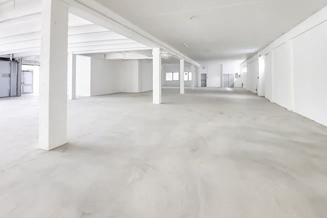 Unit A Ground Floor Space House, Space Business Park, Park Royal, Trade Counter / Showroom / Industrial / Warehouse To Let - 3.jpg