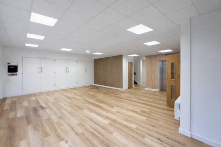 29 Grove Hill, Harrow, Office To Let - ChatGPT Image Dec 17 2025 08_51_14 AM.jpg