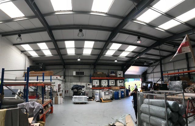 Industrial Unit in Waterlooville - photo 2