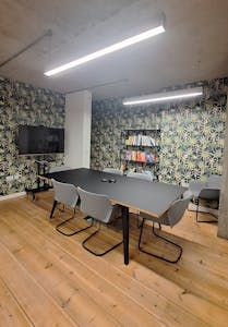 21 Downham Road, London, Office Lease Assignment - 21 Downham Rd  int 2.jpg