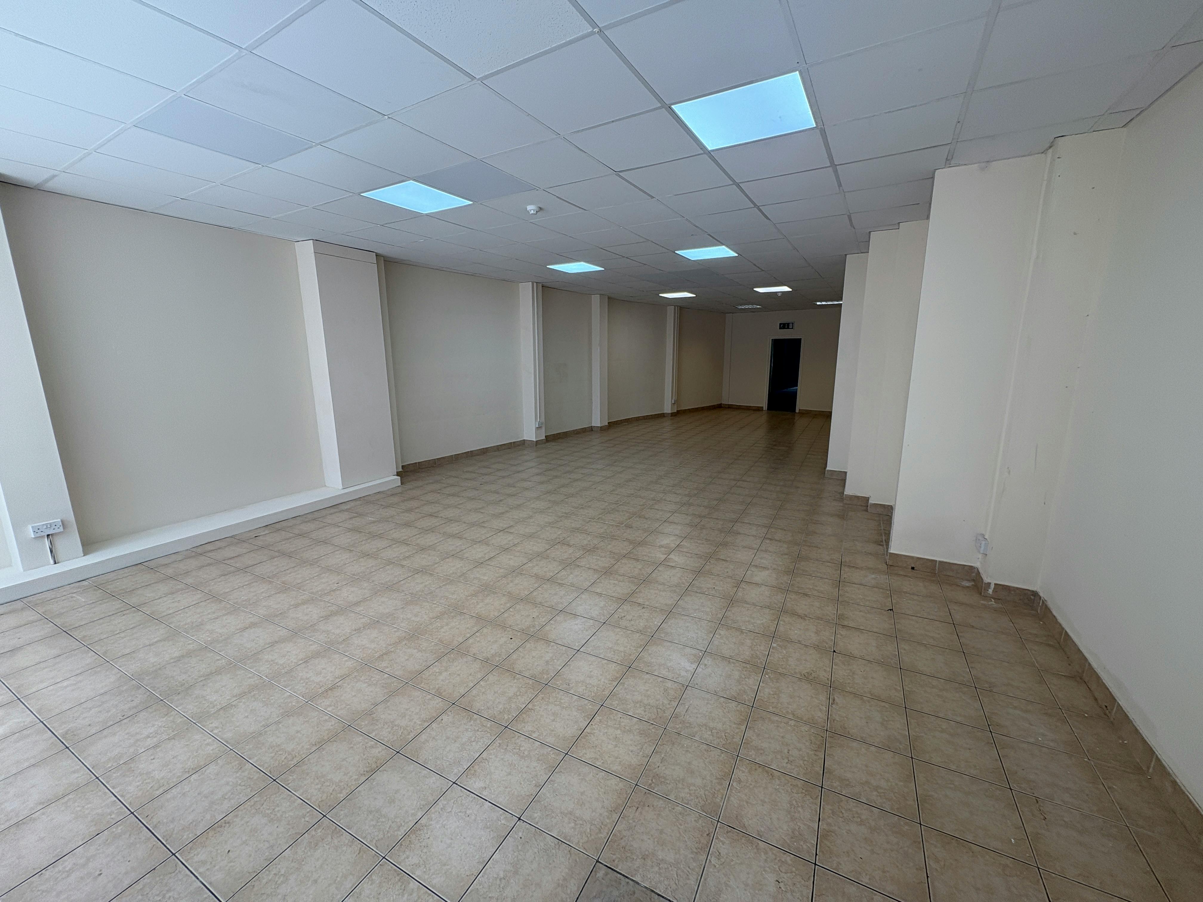 Retail/Shop in Poole - photo 3