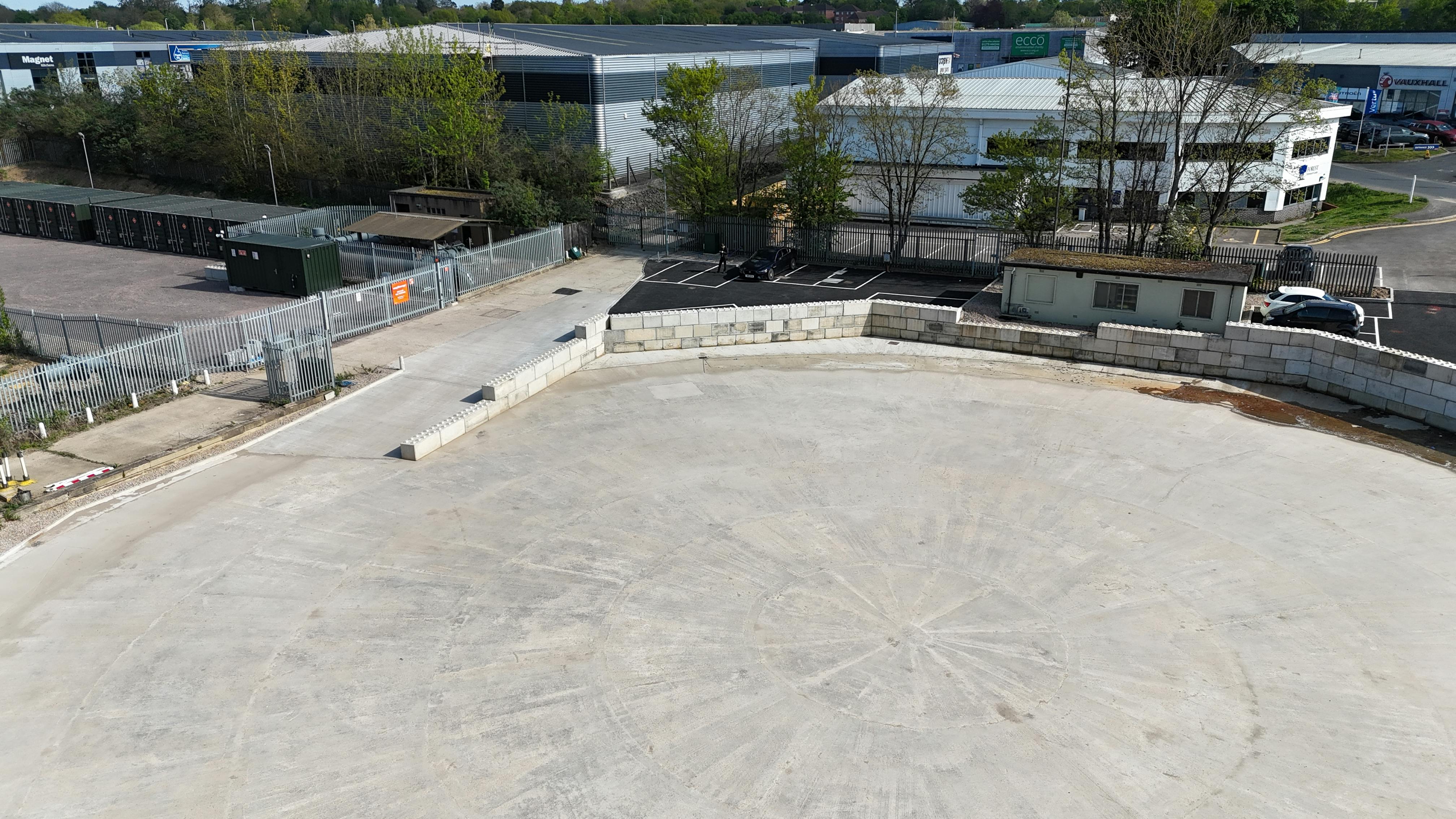 Yard at 3 Windsor Place, Harlow To Let - DJI_20260421160408_0021_D.JPG