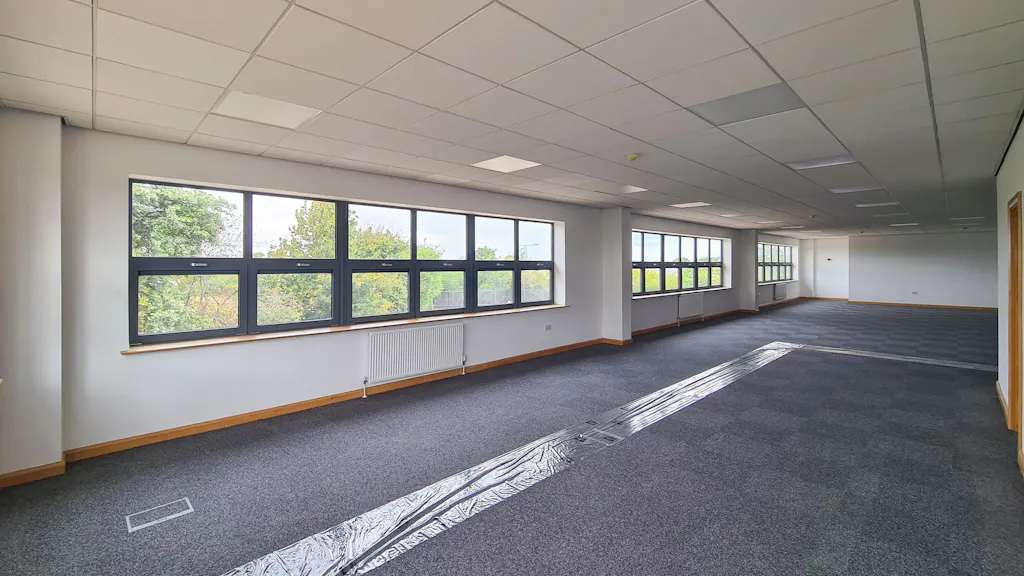14-OFFICE_1