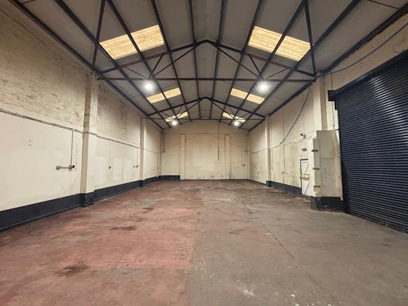 17 Scotts Road, Paisley, Industrial To Let - PHOTO-2026-04-28-09-21-48.jpg