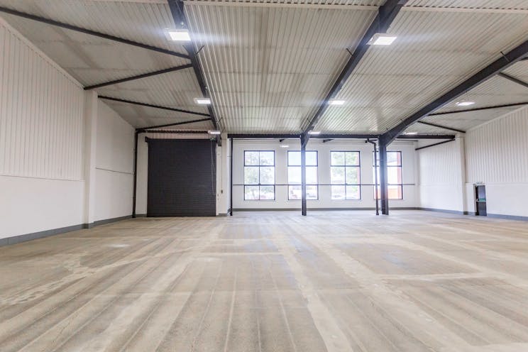 Unit D Kennetside Industrial Estate, Newbury, Industrial / Warehouse To Let - HLP_AO_251113_9061.jpg