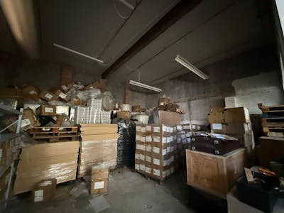 18 Towerfield Road, Southend-on-Sea, Yard To Let - WhatsApp Image 2026-03-06 at 09.47.59 (4).jpeg