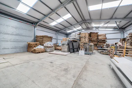 26 West End Road, Broxbourne, Industrial/Logistics To Let - 1511767 (3).jpg