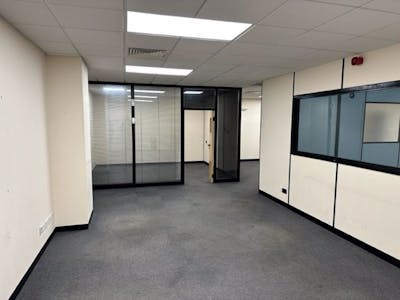 Unit 12, Chichester Business Centre, Rochdale, Industrial/Logistics To Let - Chichester3.jpg