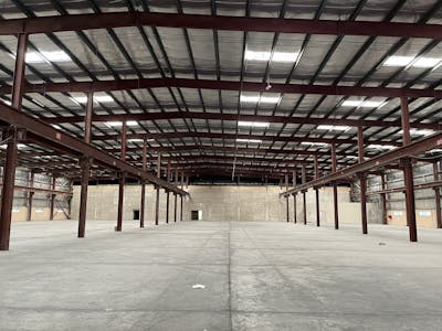 Warehouse With Office, Jebel Ali Industrial, Dubai, Warehouse To Let - IMG_1795.jpg