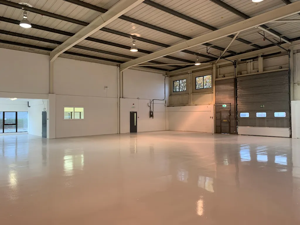 3 Airport Exec Park Luton Warehouse 2019