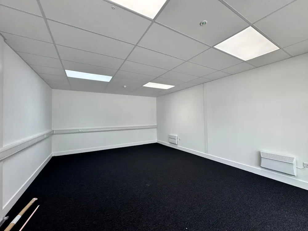 Unit 6 Aylesbury Enterprise Park, Stocklake, Industrial / Trade Counter / Warehouse / Workshops To Let - 20260909_105911000_iOS 1 3.jpg