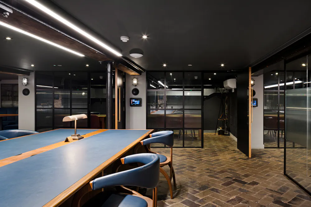 Your HQ - DSC03318.jpg