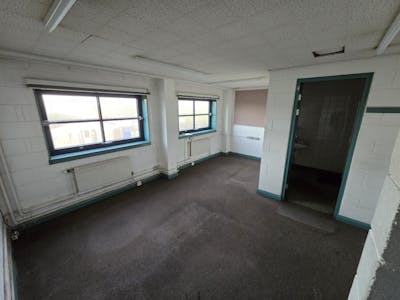 Spitfire Way, Ramsgate, Industrial / Open Storage / Trade Counter / Warehouse To Let - 6.jpg