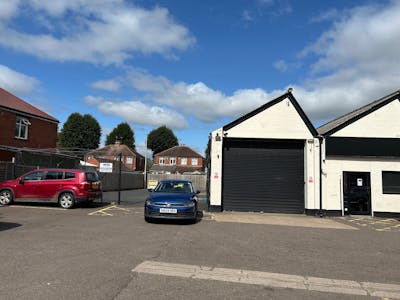 107 Whitchurch Road, Shrewsbury, Trade Counter To Let - 1.jpg