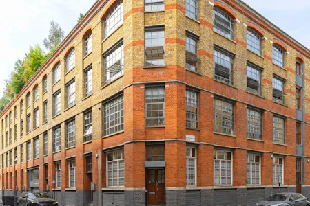 The Factory, 1 & 3B Underwood Row, London, Office For Sale - 1-3b-Underwood-Row-N1-7LZ-Shoreditch-Hoxton-Old-Street-District-Office-Showroom-Studio-For-Sale-To-Let-External12-Dominion.London.jpg
