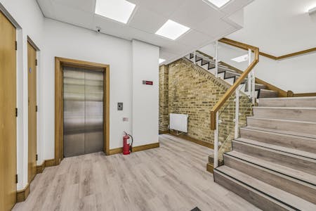Scott's Sufferance Wharf, London, Office To Let - ckWqT3YQ.jpeg