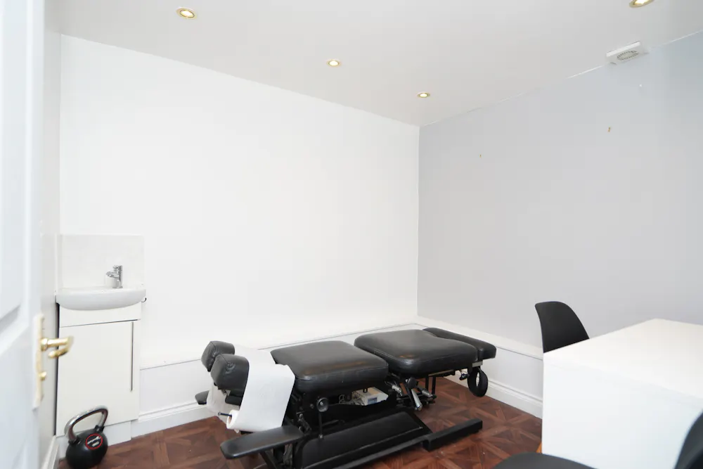 14 & 14A Clarendon Street plus 2-8 Tavistock Street, 14 Clarendon Avenue - Tavistock St & Claren St - 6a-3.jpg