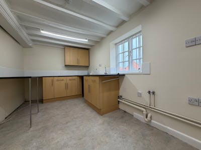 35 Kirk Gate, Newark, Office / Retail To Let - IMG_1325.jpeg