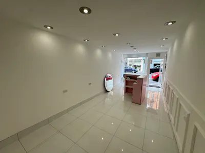 5 Hayburn Street, Glasgow, Retail - In Town To Let - IMG_3366.jpeg