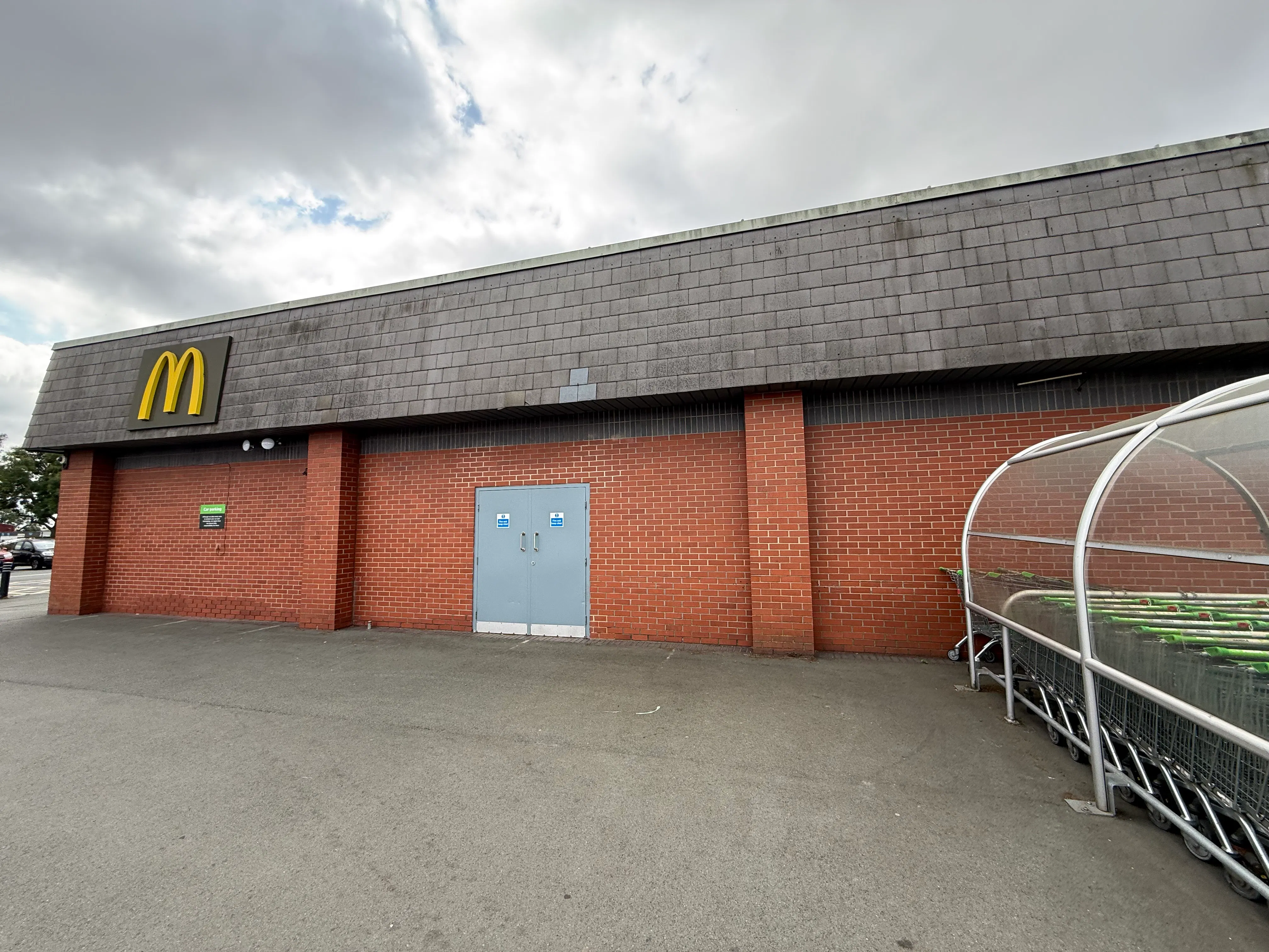Unit 2 Asda Superstore, Cooperative Rd, Leeds, Other / Restaurant / Cafe / Retail To Let - IMG_2133.jpeg