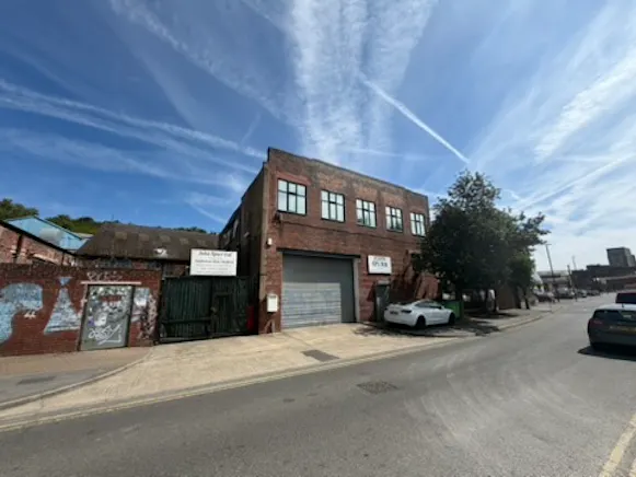 132-138 Harvest Lane, Sheffield, Industrial To Let / For Sale - 8EA8CD23-E00A-4975-AF44-217BC2323713_4_5005_c.jpeg